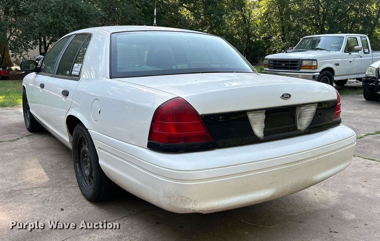 image for item DJ6278 2004 Ford Crown Victoria Police Interceptor