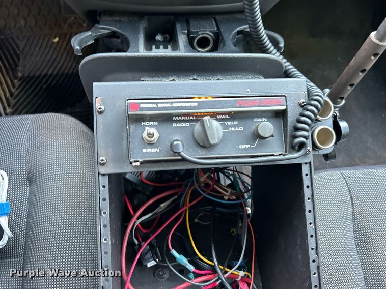 image for item DJ6278 2004 Ford Crown Victoria Police Interceptor