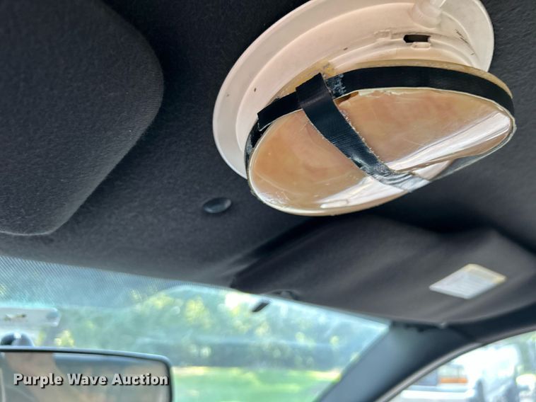 image for item DJ6278 2004 Ford Crown Victoria Police Interceptor