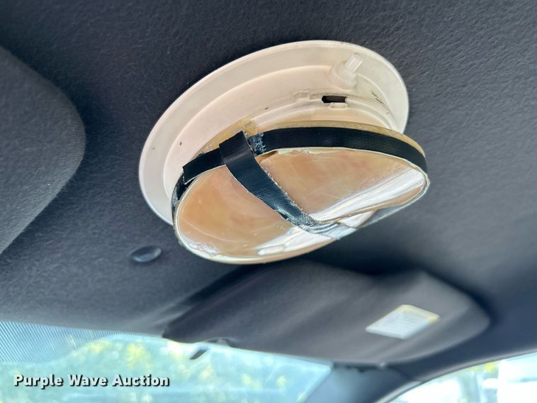 image for item DJ6278 2004 Ford Crown Victoria Police Interceptor