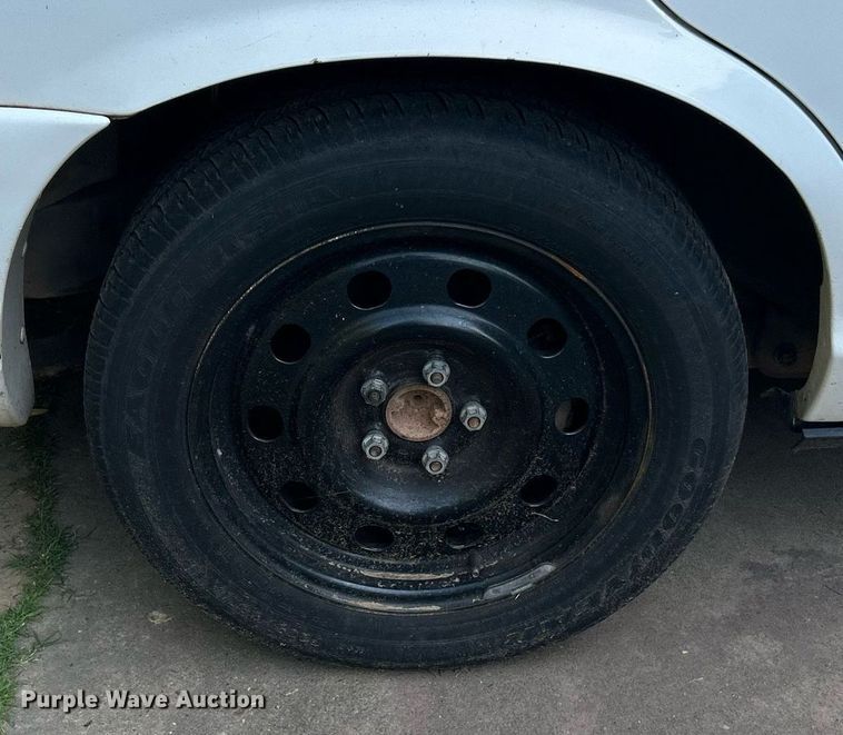 image for item DJ6278 2004 Ford Crown Victoria Police Interceptor