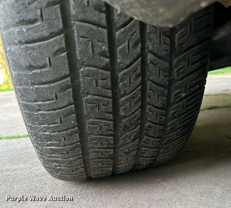 image for item DJ6278 2004 Ford Crown Victoria Police Interceptor