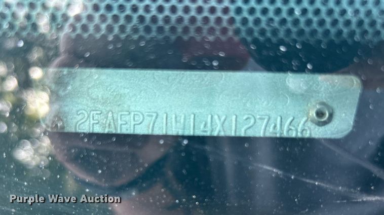 image for item DJ6278 2004 Ford Crown Victoria Police Interceptor