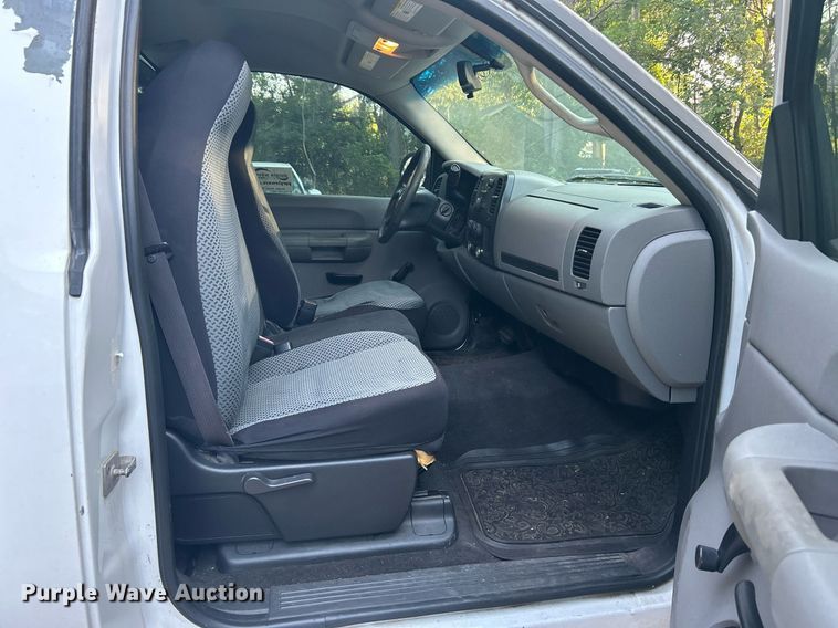 image for item DJ6281 2007 Chevrolet Silverado 1500  pickup truck