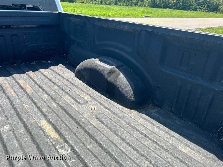 image for item DJ6282 2019 Ford F150 XL  SuperCrew pickup truck