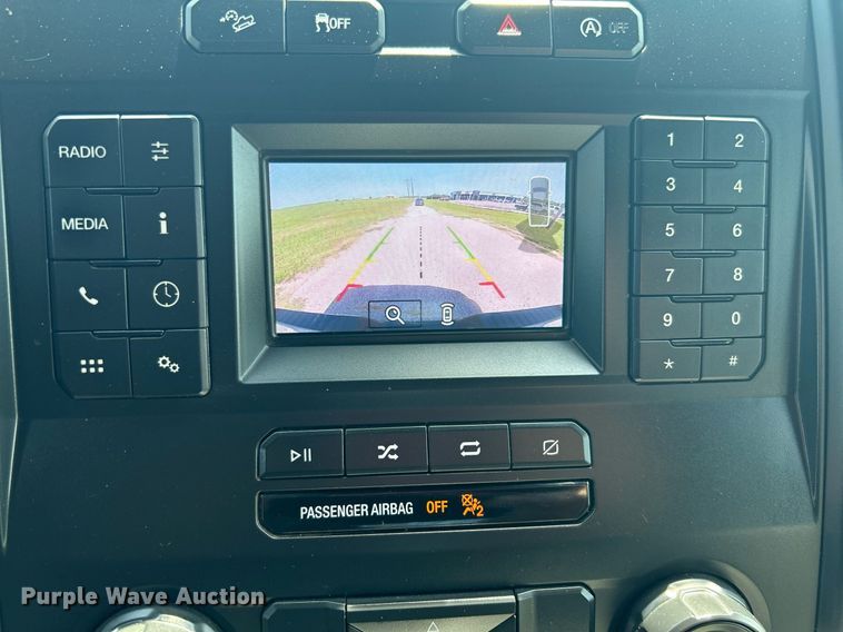 image for item DJ6282 2019 Ford F150 XL  SuperCrew pickup truck