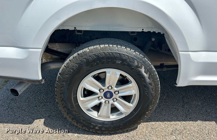 image for item DJ6282 2019 Ford F150 XL  SuperCrew pickup truck