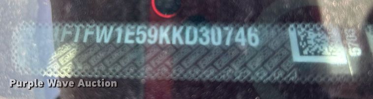 image for item DJ6282 2019 Ford F150 XL  SuperCrew pickup truck