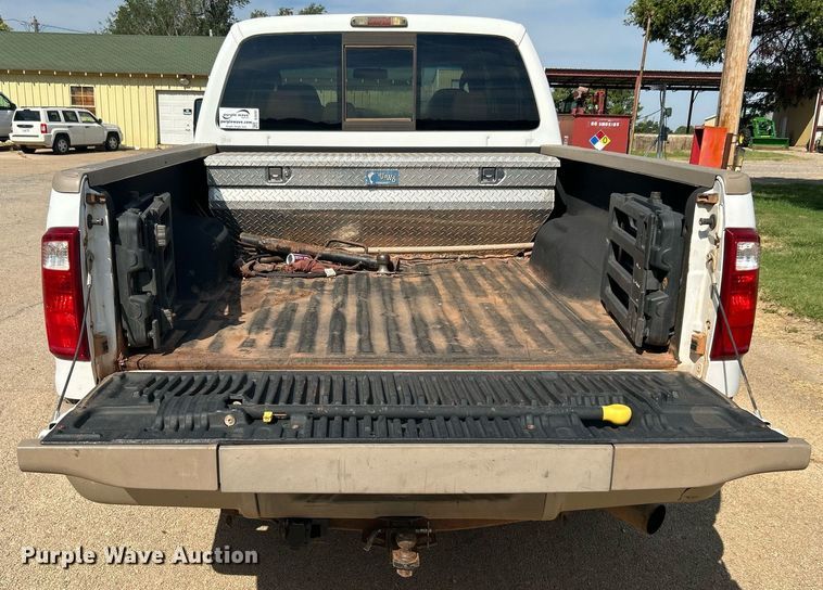 image for item DJ6285 2008 Ford F250 Super Duty Lariat King Ranch  Crew Cab pickup truck