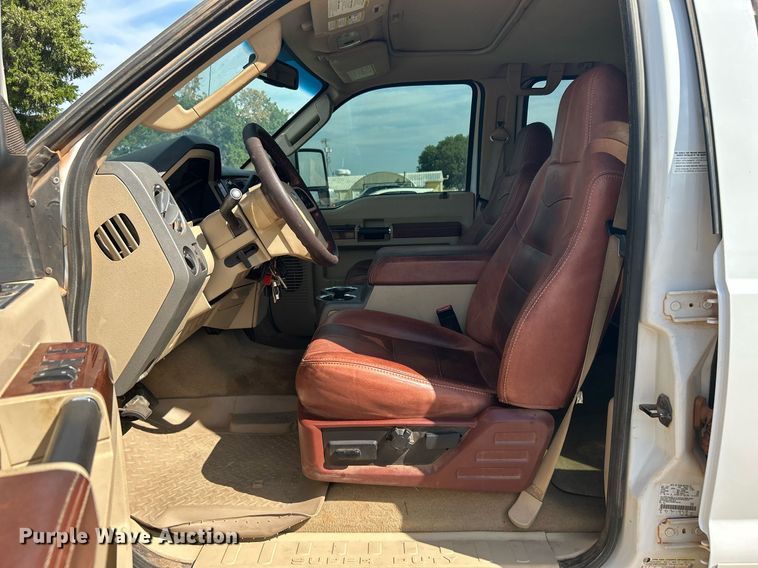 image for item DJ6285 2008 Ford F250 Super Duty Lariat King Ranch  Crew Cab pickup truck