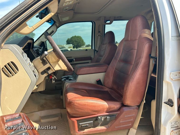 image for item DJ6285 2008 Ford F250 Super Duty Lariat King Ranch  Crew Cab pickup truck