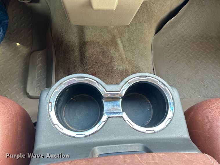 image for item DJ6285 2008 Ford F250 Super Duty Lariat King Ranch  Crew Cab pickup truck