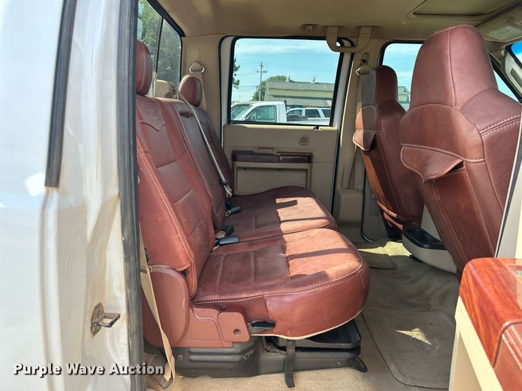 image for item DJ6285 2008 Ford F250 Super Duty Lariat King Ranch  Crew Cab pickup truck