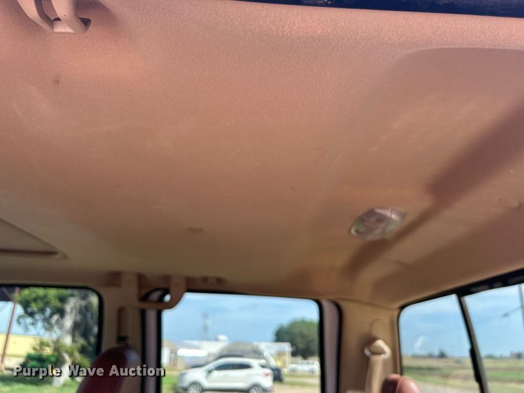 image for item DJ6285 2008 Ford F250 Super Duty Lariat King Ranch  Crew Cab pickup truck