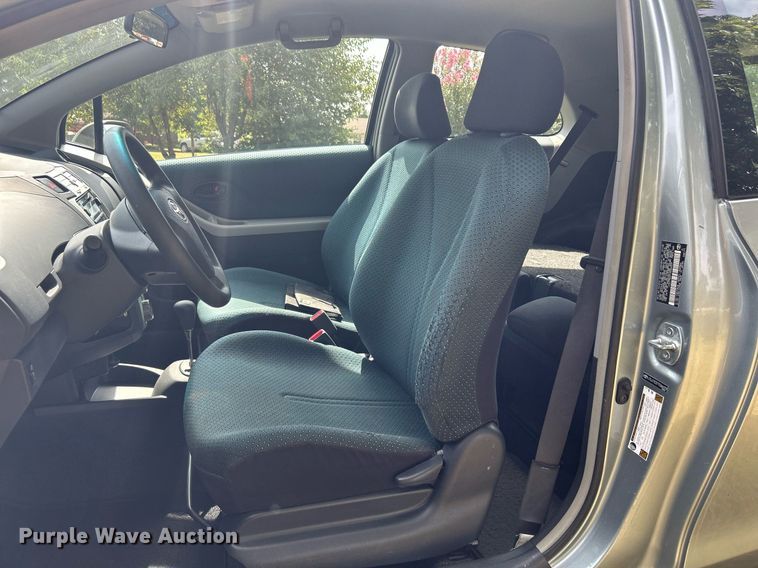 image for item DJ6287 2007 Toyota Yaris