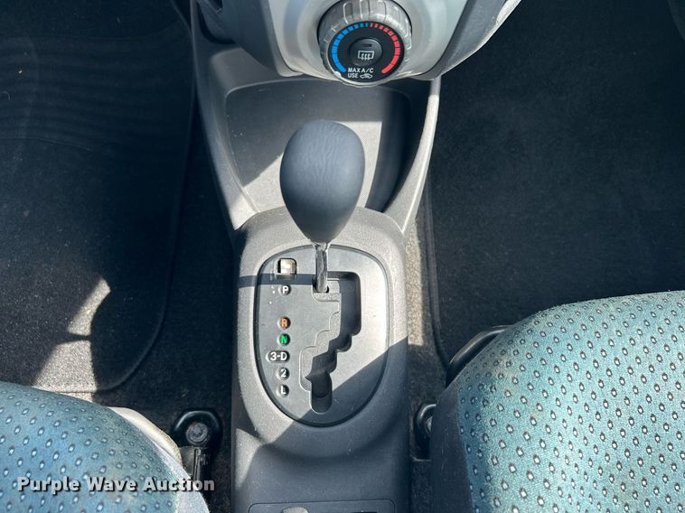 image for item DJ6287 2007 Toyota Yaris