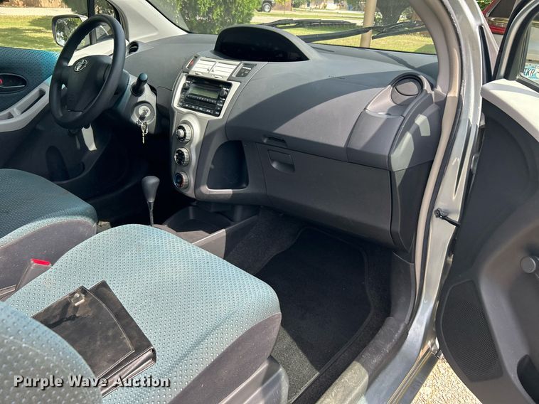 image for item DJ6287 2007 Toyota Yaris