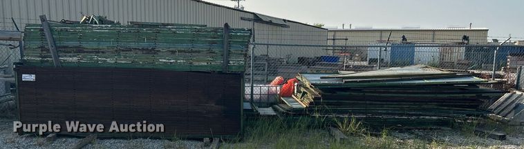 image for item DJ6293 Approximately 190 pole barn wall sections