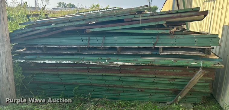 image for item DJ6293 Approximately 190 pole barn wall sections