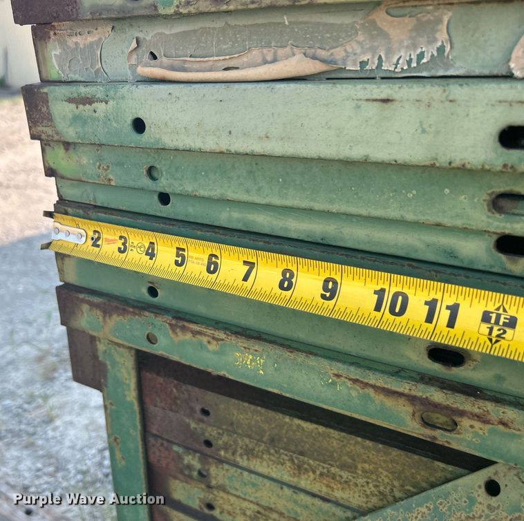 image for item DJ6293 Approximately 190 pole barn wall sections