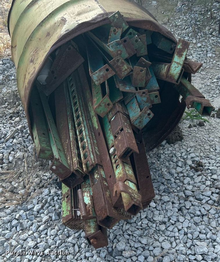 image for item DJ6293 Approximately 190 pole barn wall sections