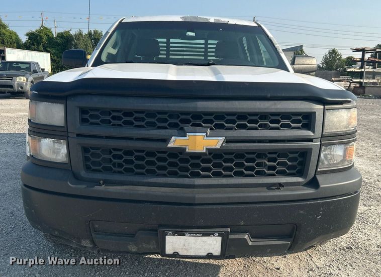 image for item DJ6295 2015 Chevrolet Silverado 1500  Crew Cab pickup truck