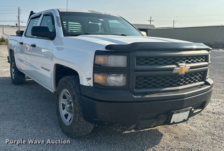 image for item DJ6295 2015 Chevrolet Silverado 1500  Crew Cab pickup truck