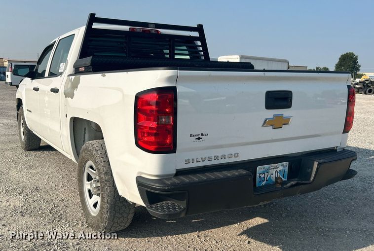 image for item DJ6295 2015 Chevrolet Silverado 1500  Crew Cab pickup truck