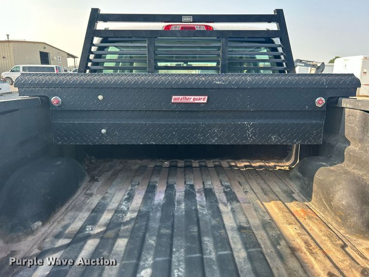 image for item DJ6295 2015 Chevrolet Silverado 1500  Crew Cab pickup truck