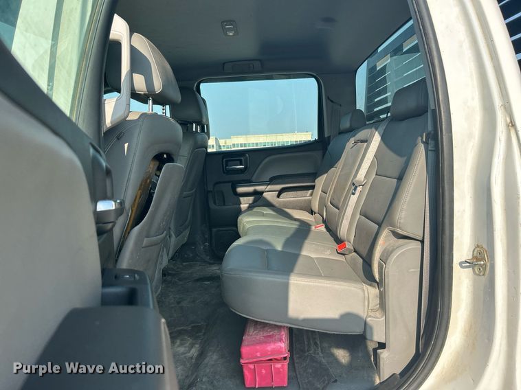 image for item DJ6295 2015 Chevrolet Silverado 1500  Crew Cab pickup truck