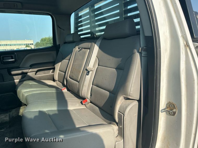 image for item DJ6295 2015 Chevrolet Silverado 1500  Crew Cab pickup truck