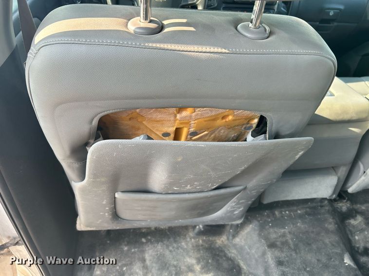 image for item DJ6295 2015 Chevrolet Silverado 1500  Crew Cab pickup truck