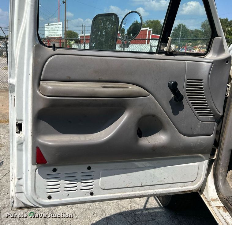 image for item DJ6297 1997 Ford F450 Super Duty  dump truck