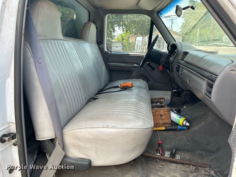 image for item DJ6297 1997 Ford F450 Super Duty  dump truck