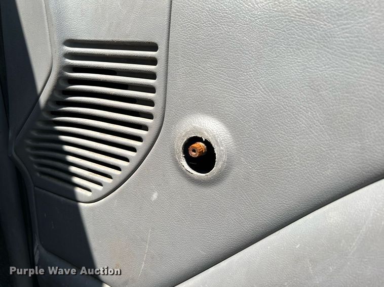 image for item DJ6297 1997 Ford F450 Super Duty  dump truck