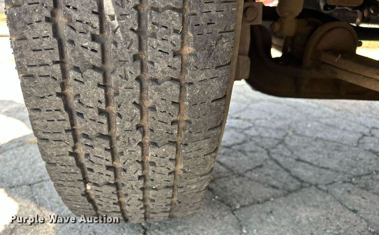 image for item DJ6297 1997 Ford F450 Super Duty  dump truck