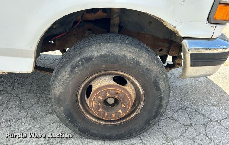 image for item DJ6297 1997 Ford F450 Super Duty  dump truck