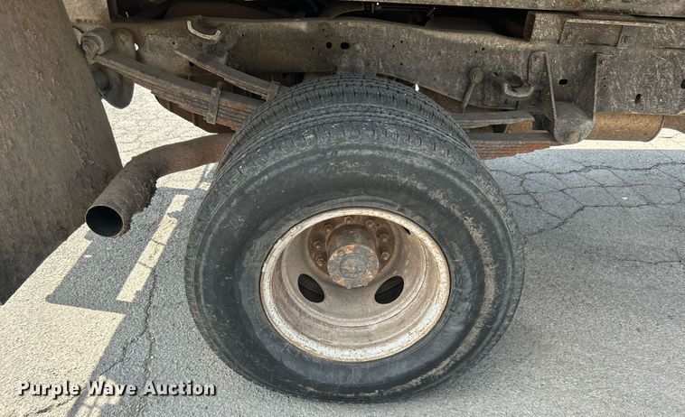 image for item DJ6297 1997 Ford F450 Super Duty  dump truck