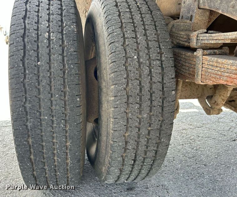 image for item DJ6297 1997 Ford F450 Super Duty  dump truck