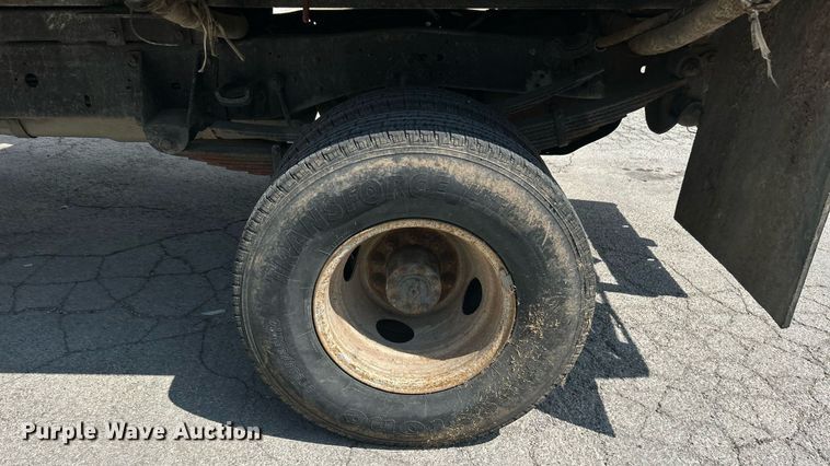 image for item DJ6297 1997 Ford F450 Super Duty  dump truck