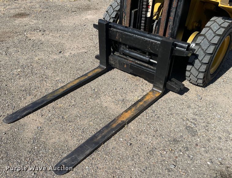 image for item DK2493 Hyster H50XL  forklift