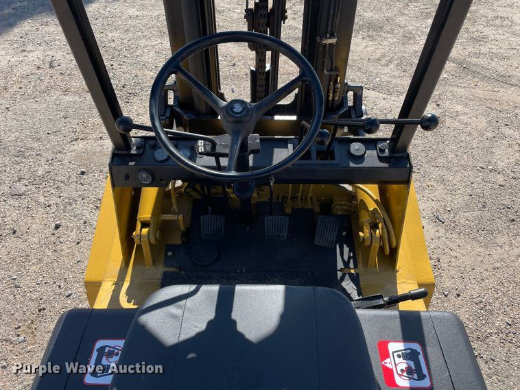 image for item DK2493 Hyster H50XL  forklift