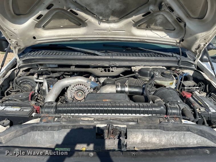 image for item DK2494 2005 Ford F550 Super Duty  flatbed truck