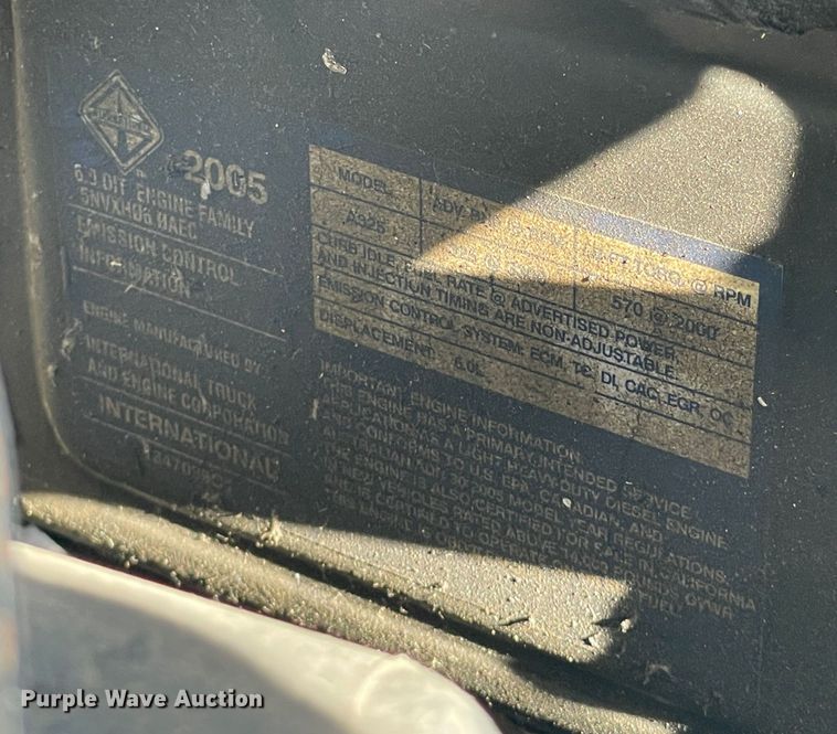 image for item DK2494 2005 Ford F550 Super Duty  flatbed truck