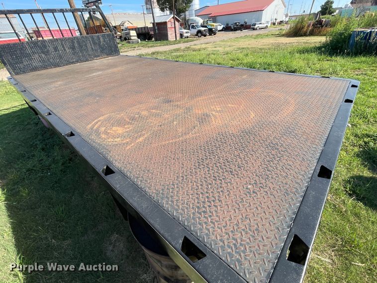 image for item DK2497 Omaha  flatbed