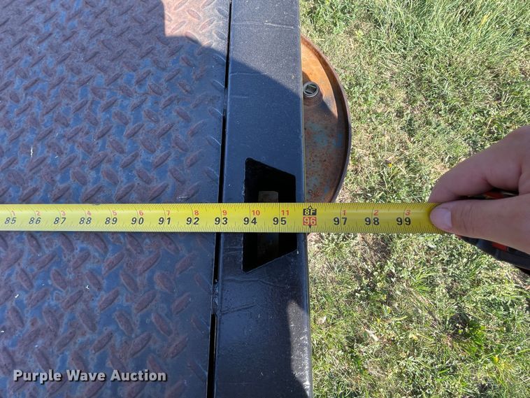 image for item DK2497 Omaha  flatbed