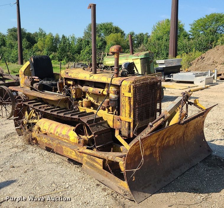 image for item DK4031 Caterpillar D2  dozer