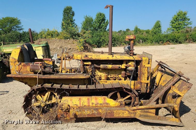 image for item DK4031 Caterpillar D2  dozer