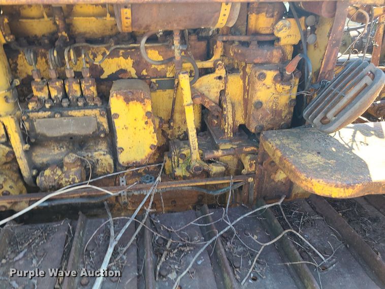 image for item DK4031 Caterpillar D2  dozer