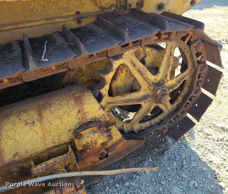 image for item DK4031 Caterpillar D2  dozer